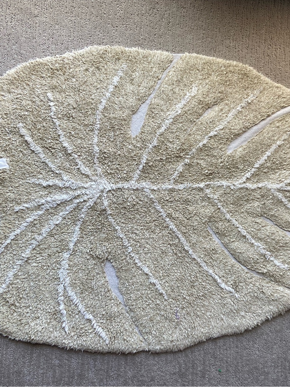 Washable Rug Mini Monstera Leaf Rug - Picture 3 of 6